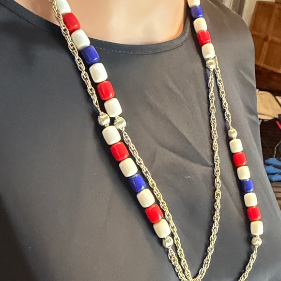 Silver chain Beaded Necklace with Red, Blue, and White Accents. Approx 27” long - Picture 4 of 4